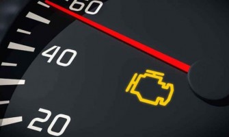 Ανάβει το λαμπάκι check engine;